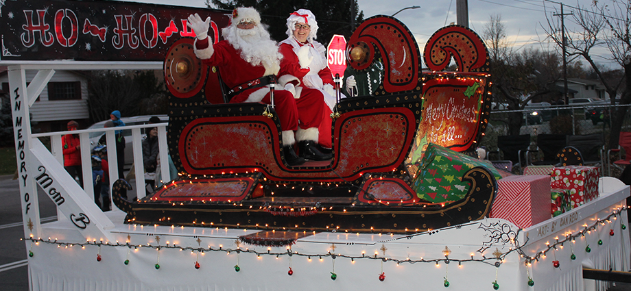 Thorold Santa Claus Parade Comeback November 26