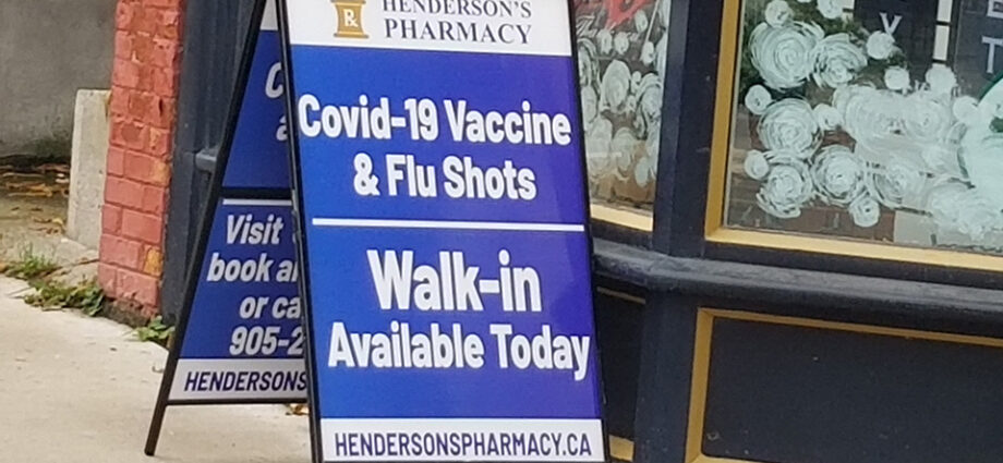 flu shot covid 19 vaccine Hendersons Pharmacy Thorold